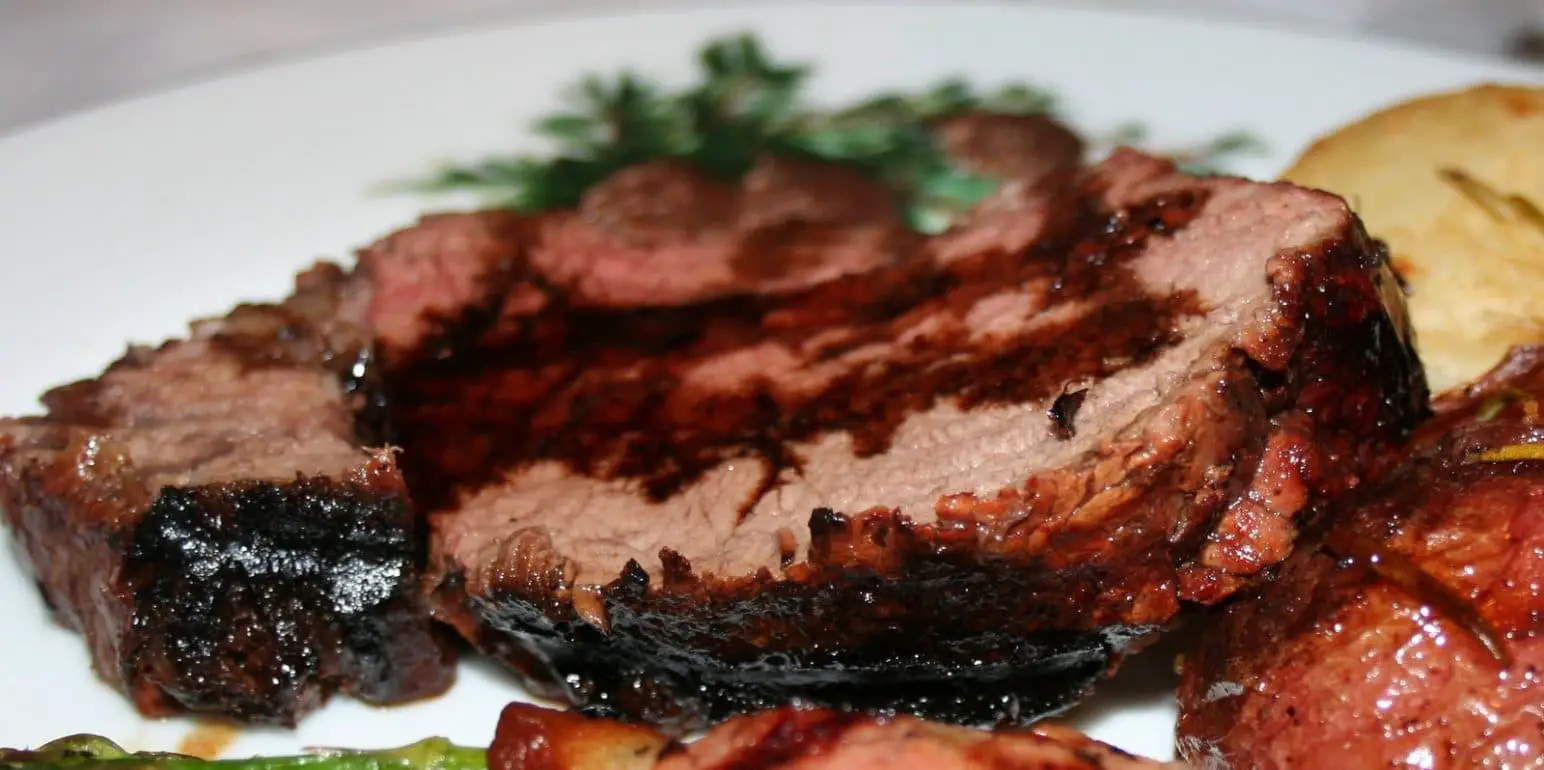 Beef Tenderloin Sous Vide With an Easy-to-Cook Demi-Glace ...
